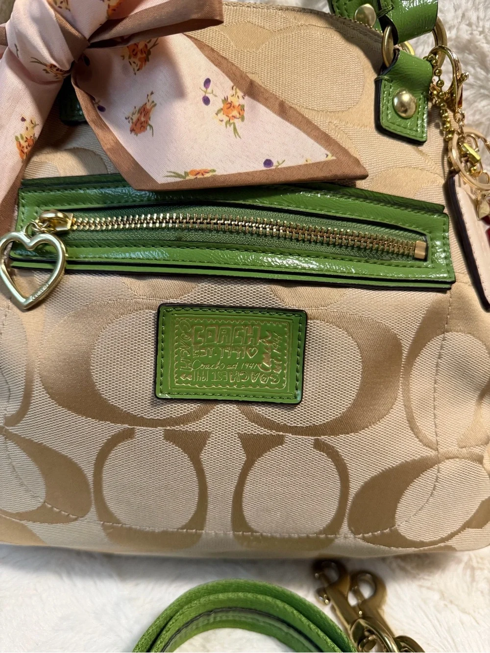 Y2K Coach Poppy Daisy Satchel beige and green double way style